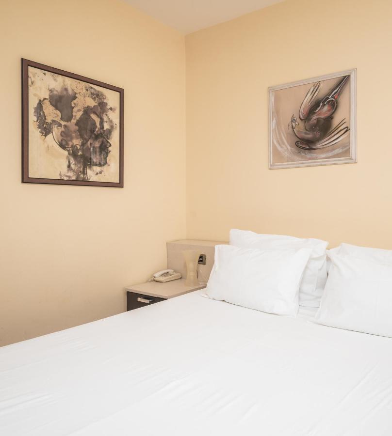 Pelister Skopje Bed & Breakfast Cameră foto